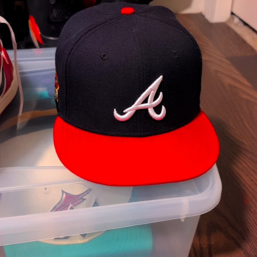 Men's Atlanta Braves New Era 9Fifty Snapback Navy/Red & White OSFA